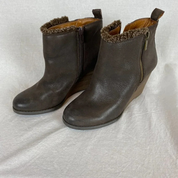 Lucky Brand Brown Leather Heeled Ankle Boots $99 - Picture 4 of 6